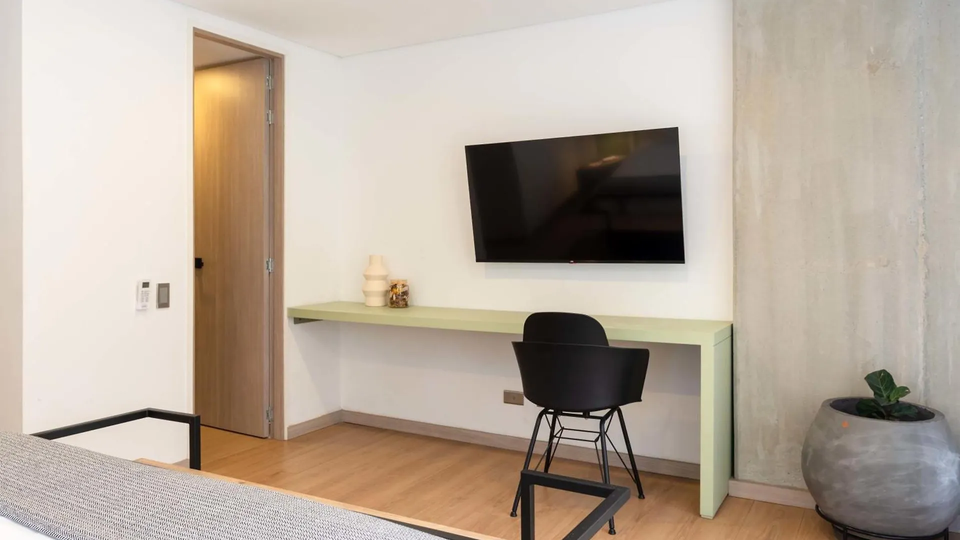 Beautiful Apartments In Laureles Medellin