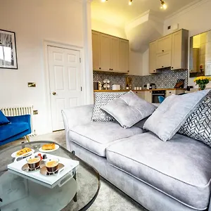 5 Rowntree House York